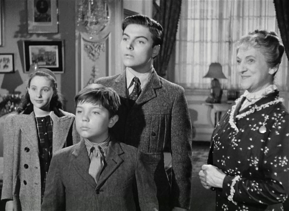 Beulah Bondi, Donald Buka, Eric Roberts, and Janis Wilson in Watch on the Rhine (1943)