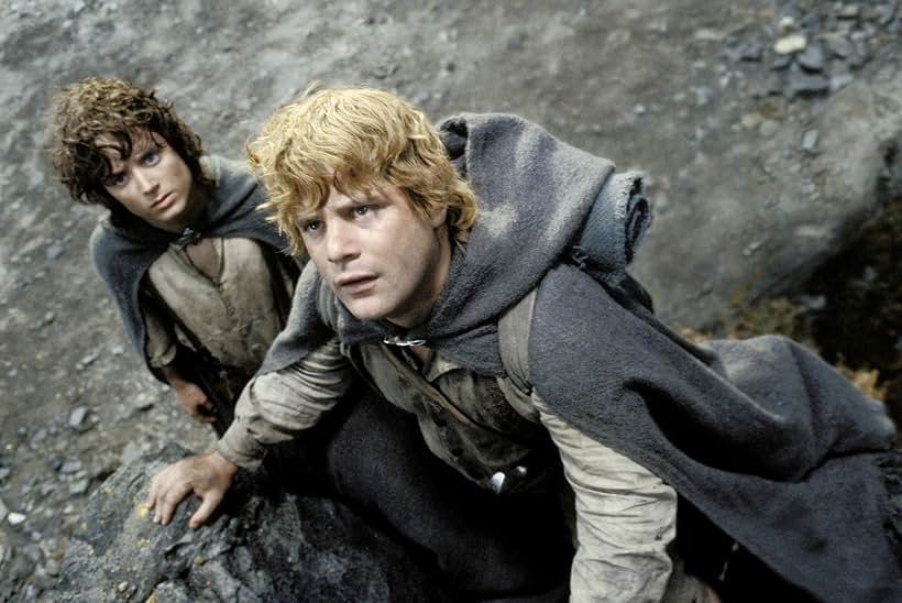 Sean Astin and Elijah Wood in The Lord of the Rings: The Return of the King (2003)