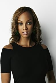 Primary photo for Tyra Banks