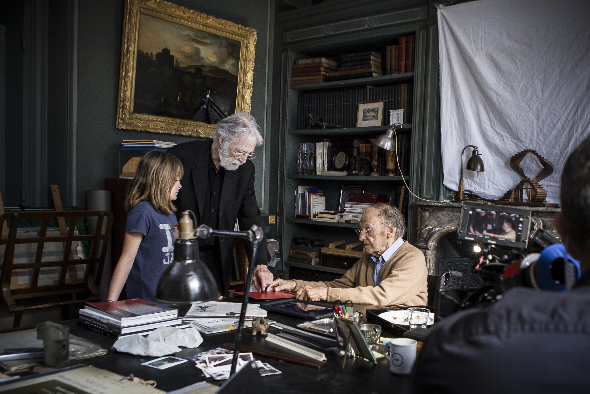 Jean-Louis Trintignant, Michael Haneke, and Fantine Harduin in Happy End (2017)