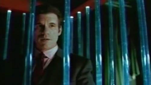 Robert Davi in VR.5 (1995)