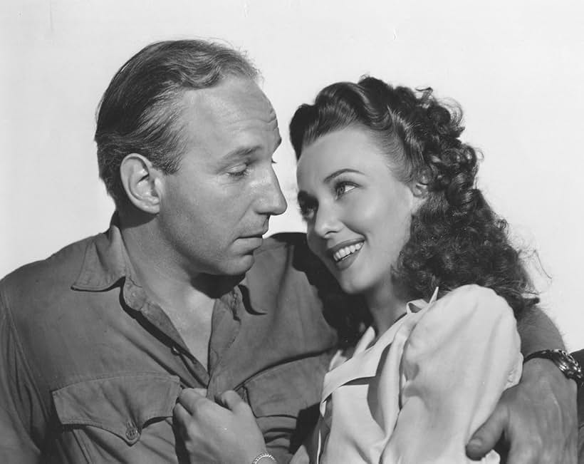 Carole Landis and Lloyd Nolan in Manila Calling (1942)