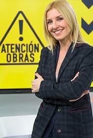 Cayetana Guillén Cuervo in ¡Atención obras! (2013)