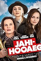 Harriet Toompere, Mirtel Pohla, and Grete Kuld in Jahihooaeg (2021)