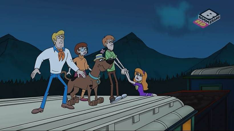 Matthew Lillard, Grey Griffin, Frank Welker, and Kate Micucci in Be Cool, Scooby-Doo! (2015)