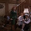 Michael Caine, Marilu Henner, John Ritter, Carol Burnett, Nicollette Sheridan, and Julie Hagerty in Noises Off... (1992)