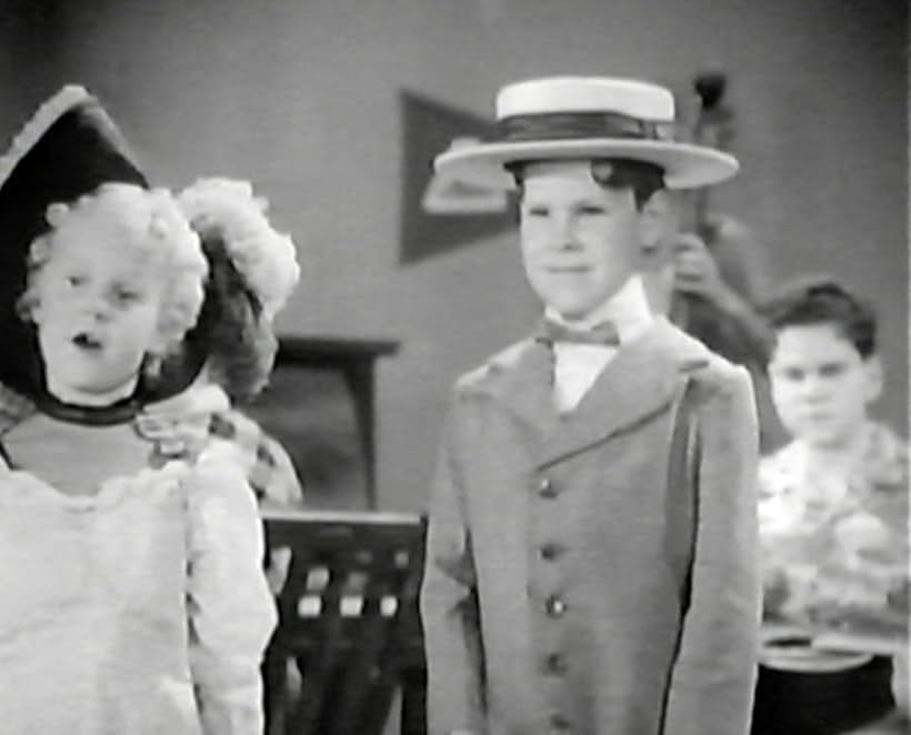 Geraldine Chantlind and Norman Ollestad in Hi, Buddy (1943)