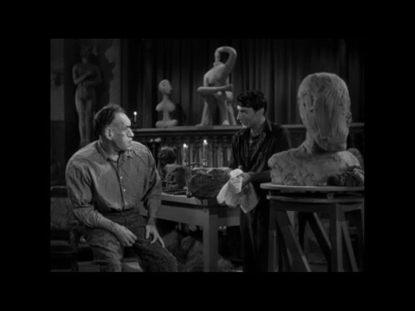 Rondo Hatton and Martin Kosleck in House of Horrors (1946)