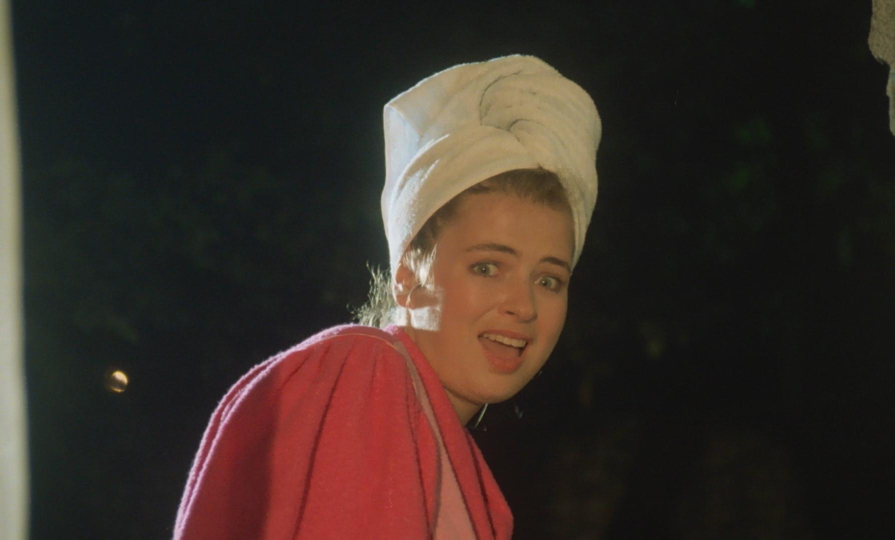 Sophie d'Aulan in Aenigma (1987)