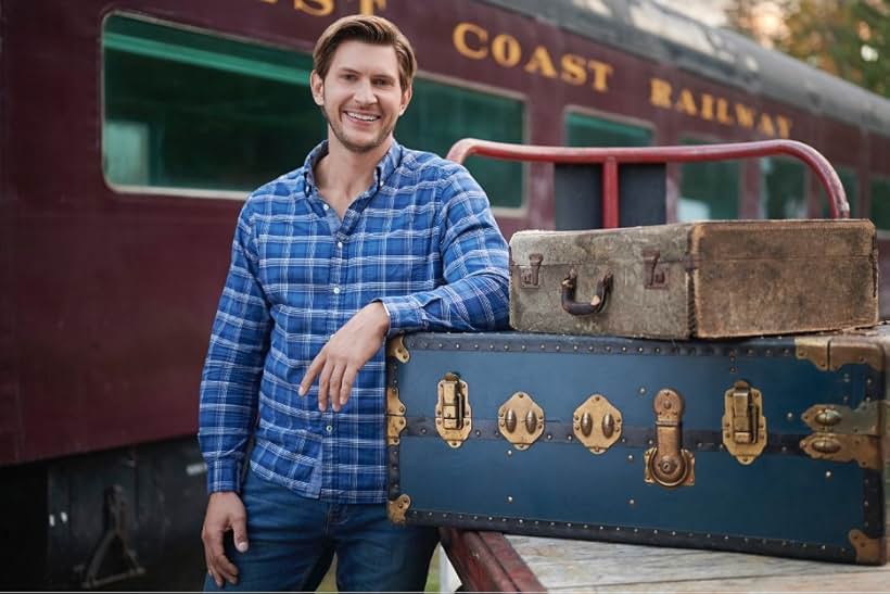 Greyston Holt in Cross Country Christmas (2020)