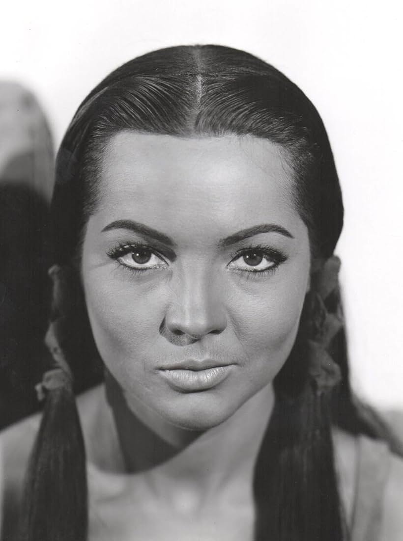 Sara Montiel in Run of the Arrow (1957)