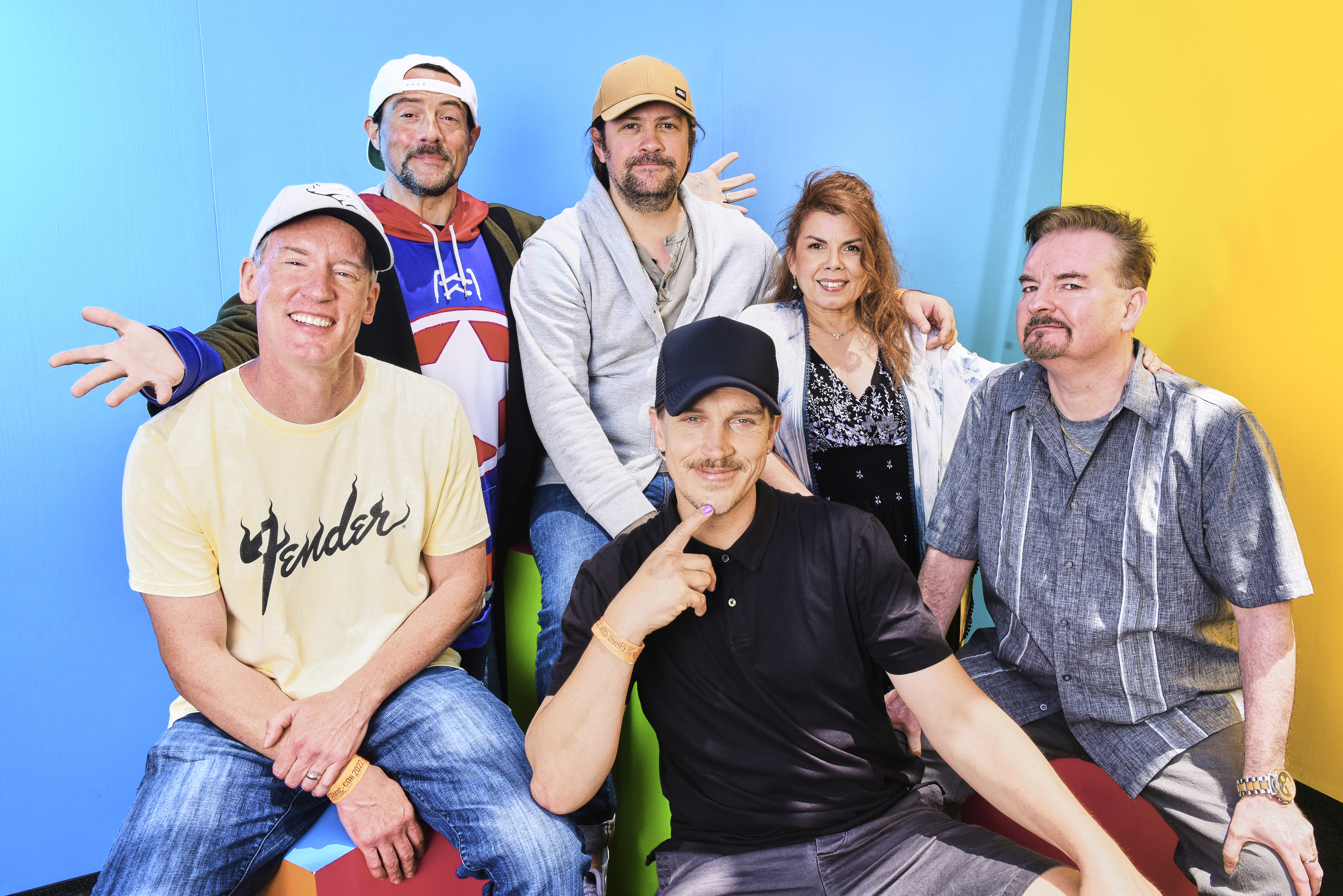 Kevin Smith, Marilyn Ghigliotti, Jeff Anderson, Trevor Fehrman, Jason Mewes, and Brian O'Halloran at an event for Clerks III (2022)