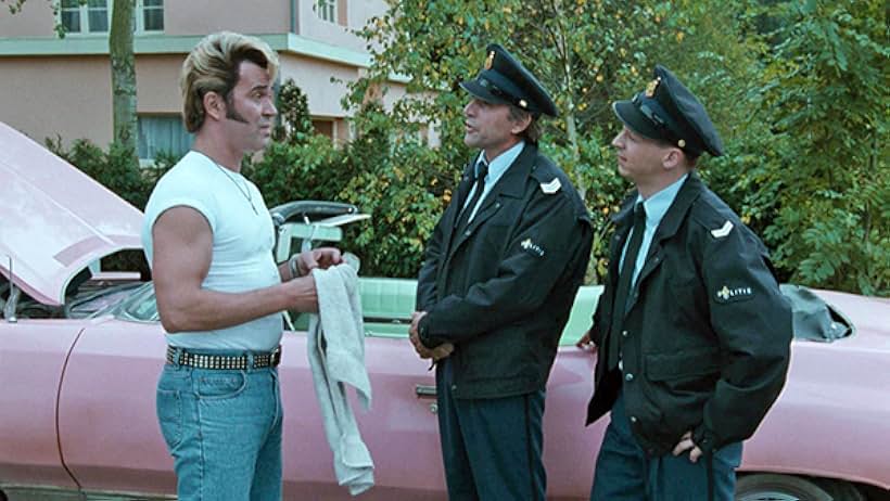 Joep Onderdelinden, Freark Smink, and Coen van Vrijberghe de Coningh in Flodder 3 (1995)