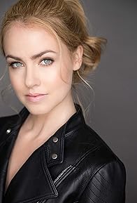 Primary photo for Amanda Schull