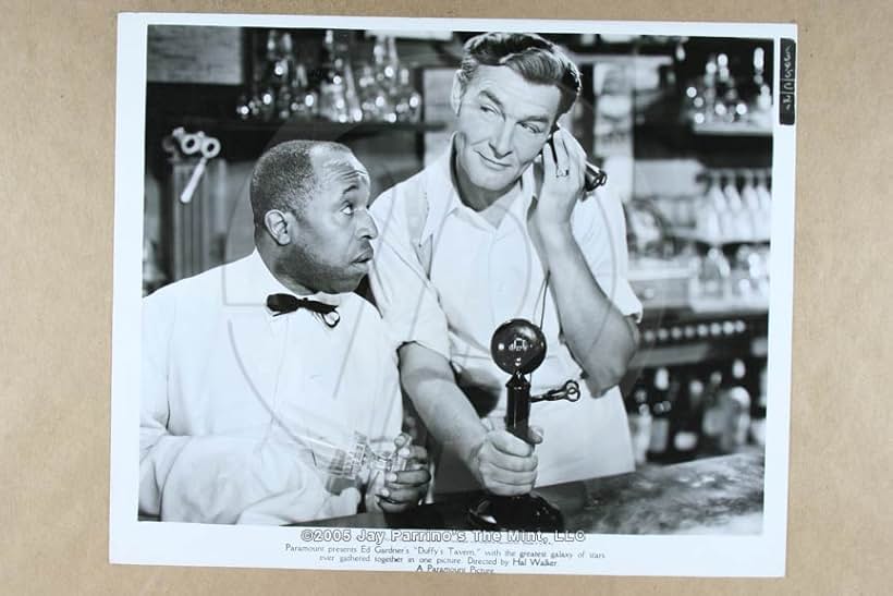 Ed Gardner and Eddie Green in Duffy's Tavern (1945)