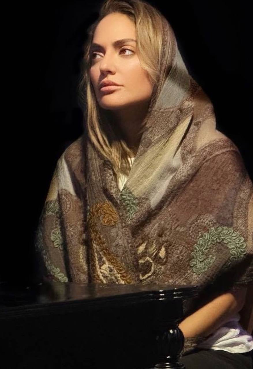 Mahnaz Afshar