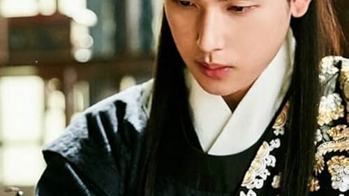 Si-Wan Yim in The King Loves (2017)