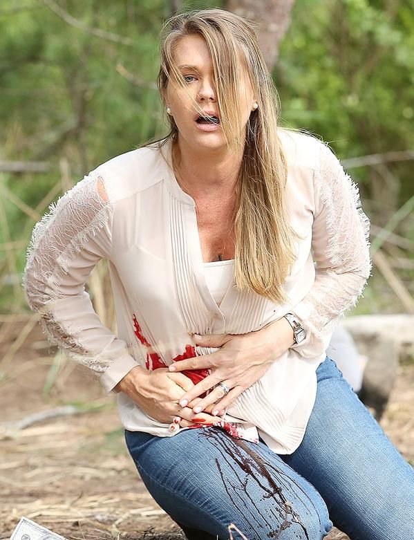 Sonya Smith in Tierra de Reyes (2014)