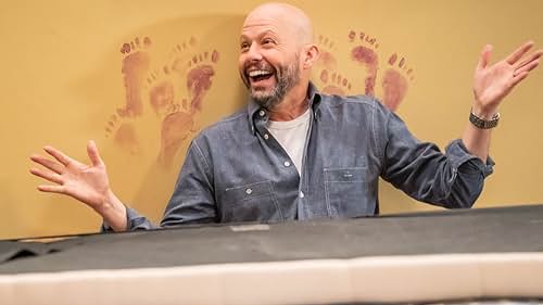 Jon Cryer in Extended Family (2023)