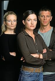 Iris Böhm, Cathlen Gawlich, and Dirk Heinrichs in Die Sitte (2002)