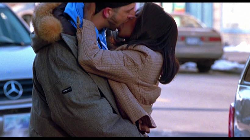 Troy Garity and Montina Woods in Barbershop (2002)