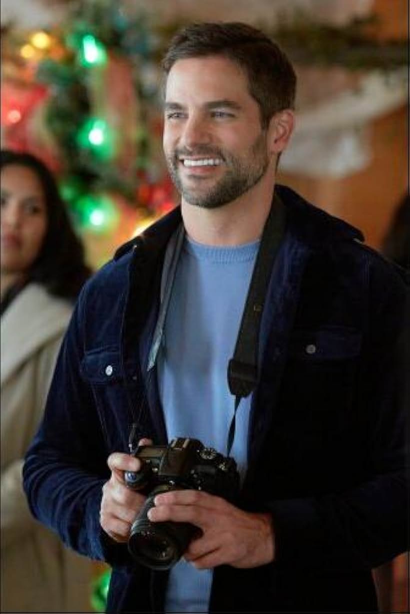 Brant Daugherty in #Xmas (2022)