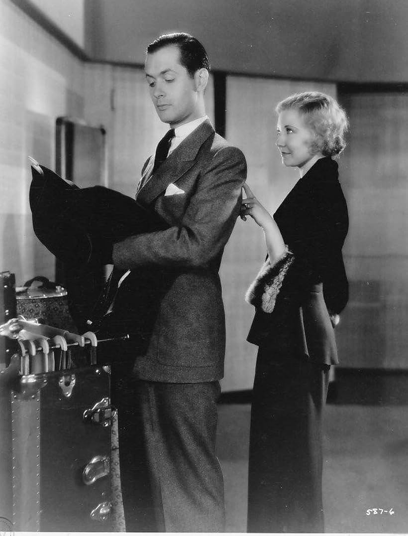 Una Merkel and Robert Montgomery in Private Lives (1931)