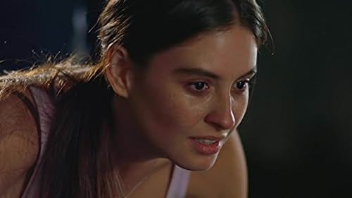 Taliana Vargas in Fugitivos (2014)