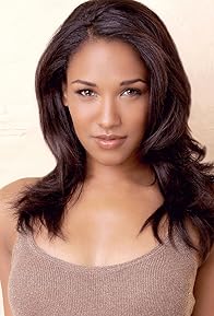 Primary photo for Candice Patton