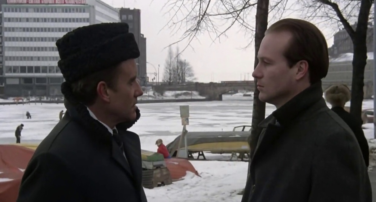 William Hurt and Ian Bannen in Gorky Park (1983)