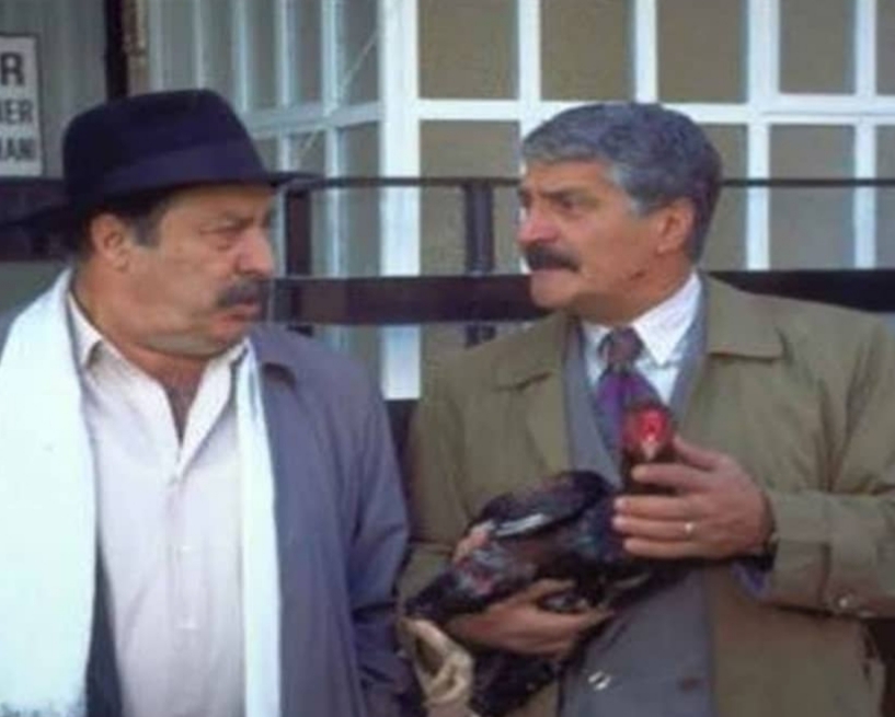 Salih Kalyon and Aykut Oray in Bizimkiler (1989)