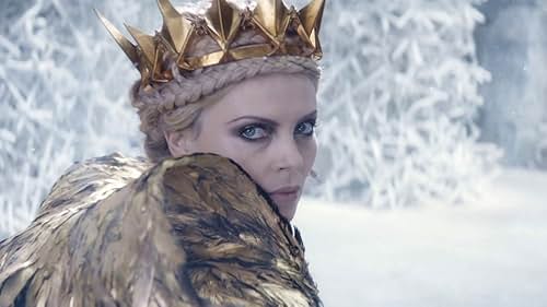 The Huntsman: Winter's War: A Battle Breaks Out In The Throne Room