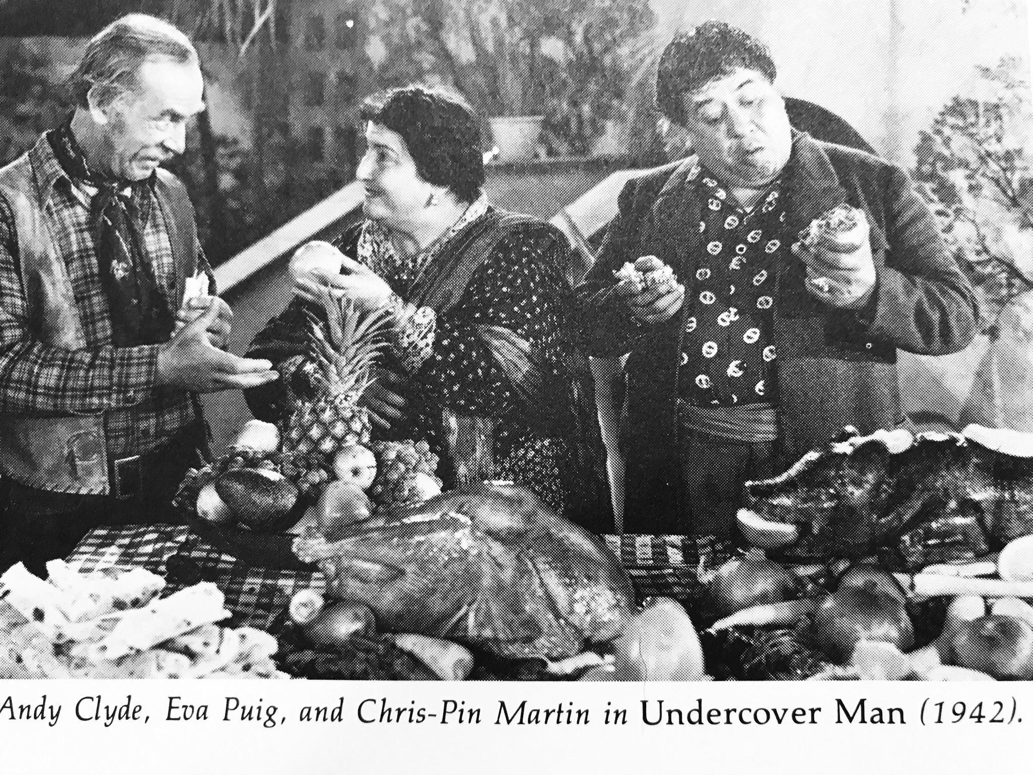 Andy Clyde, Chris-Pin Martin, and Eva Puig in Undercover Man (1942)