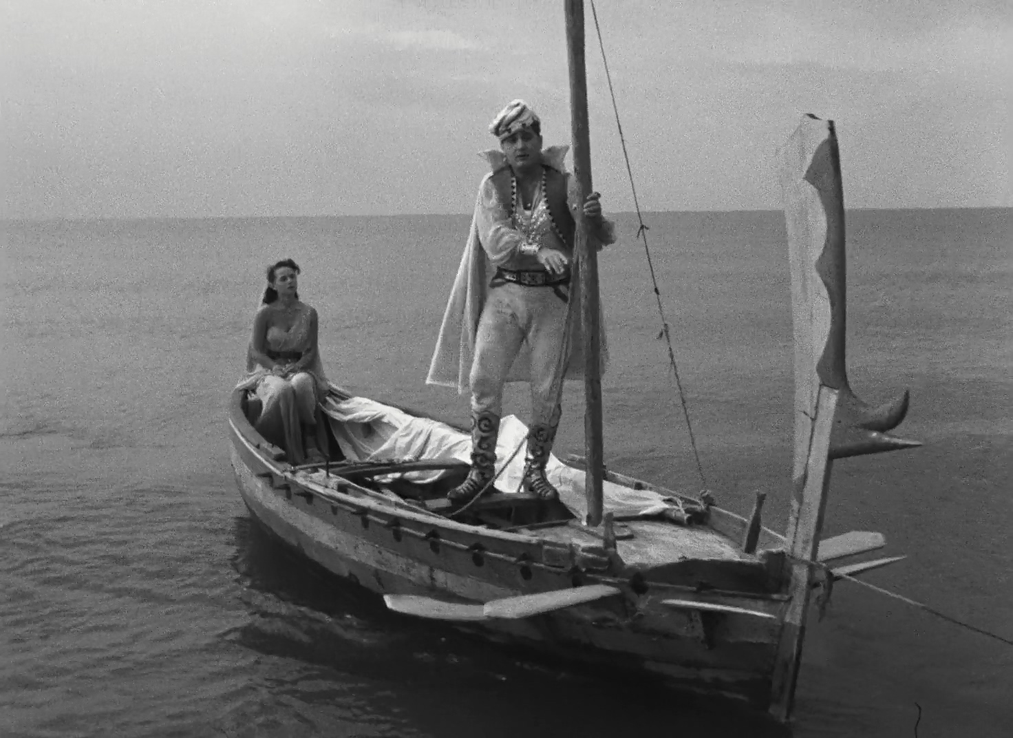 Brunella Bovo and Alberto Sordi in The White Sheik (1952)