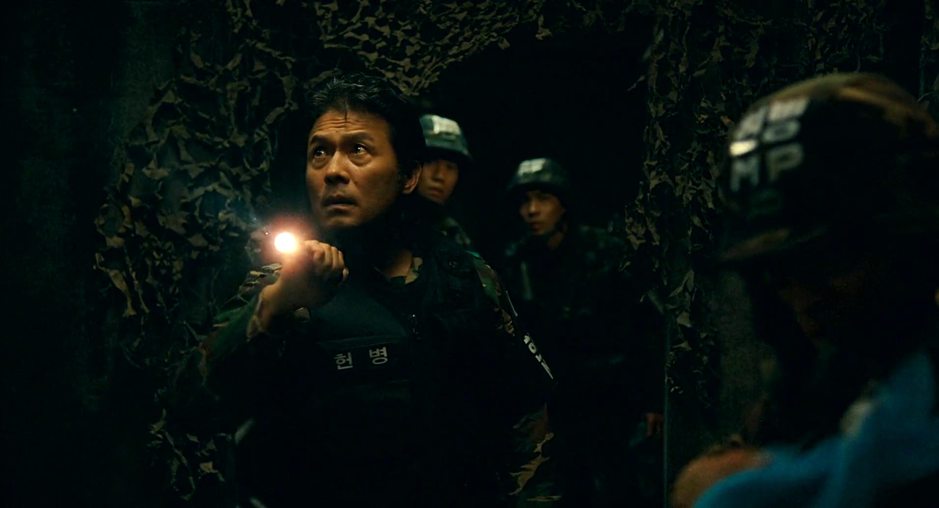 Chun Ho-jin in The Guard Post (2008)