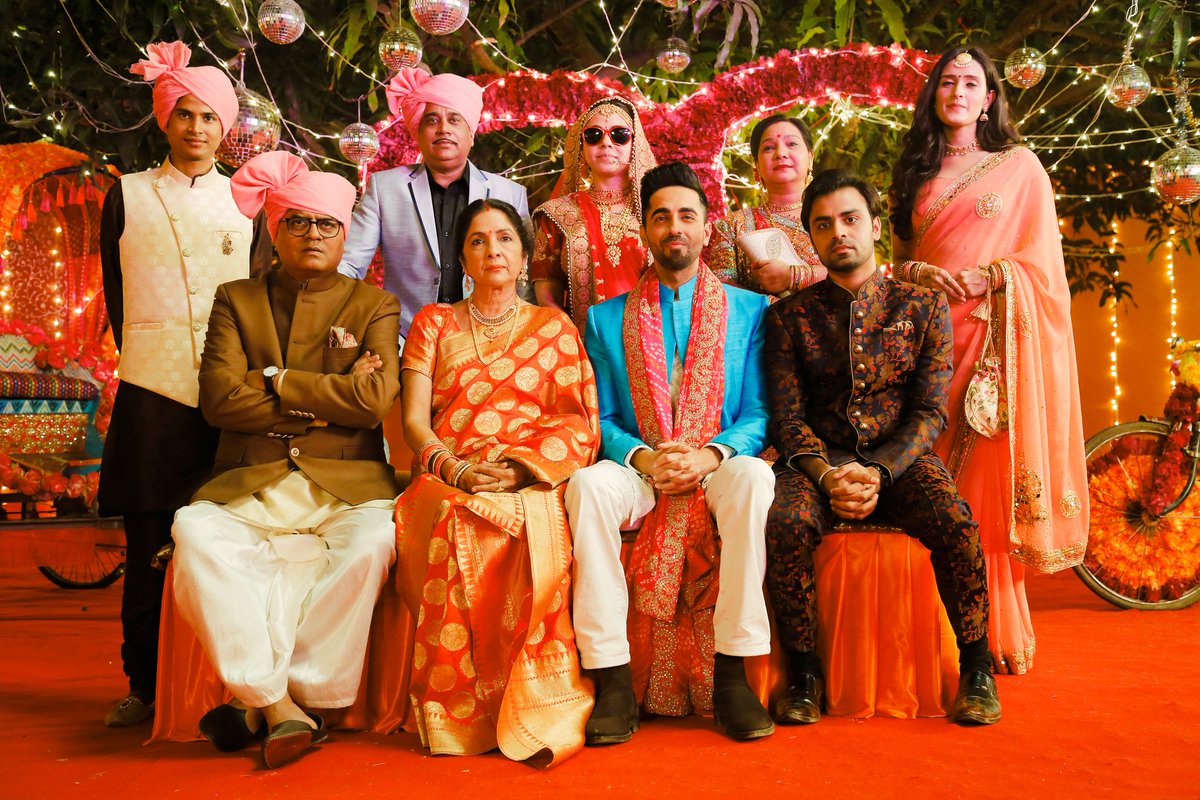 Neena Gupta, Gajraj Rao, Manu Rishi Chadha, Maanvi Gagroo, Sunita Rajwar, Ayushmann Khurrana, Jitendra Kumar, and Pankhuri Awasthi in Shubh Mangal Zyada Saavdhan (2020)