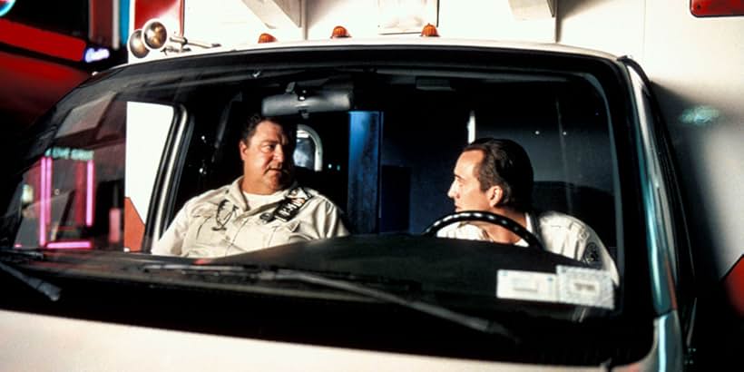 Nicolas Cage and John Goodman in Bringing Out the Dead (1999)