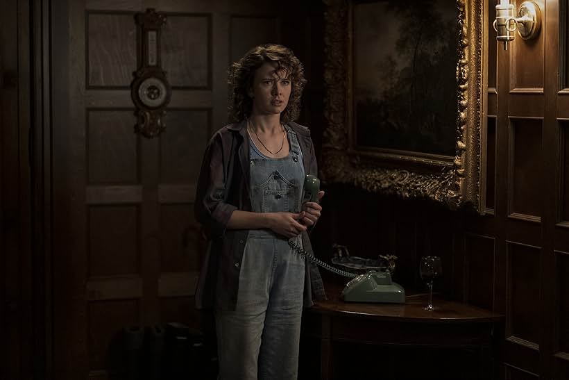 Amelia Eve in The Haunting of Bly Manor (2020)