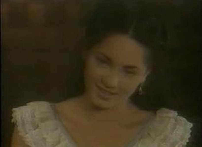 Bárbara Mori in Azul tequila (1998)