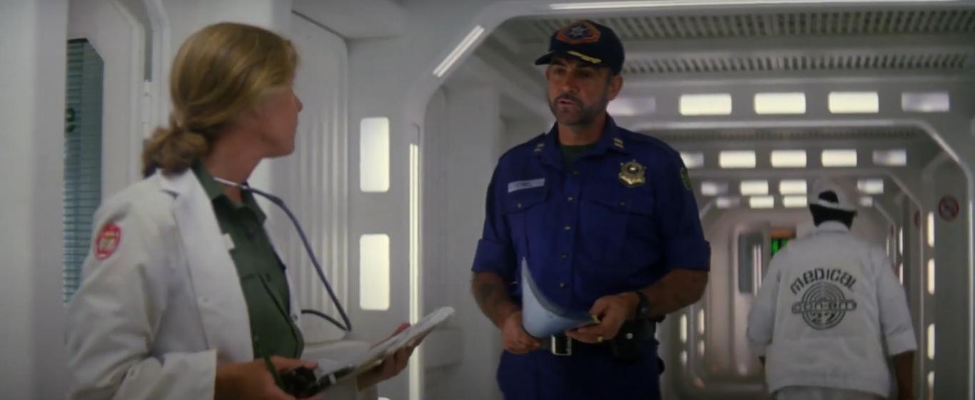 Sean Connery and Frances Sternhagen in Outland (1981)