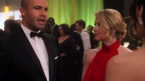 Billy Zane and Christina Applegate in Samantha Who? (2007)