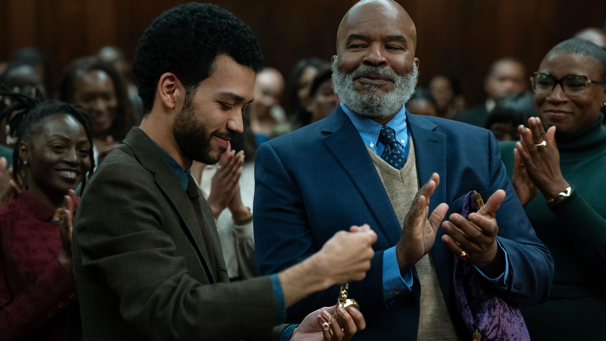 David Alan Grier, Aisha Hinds, and Justice Smith in The American Society of Magical Negroes (2024)