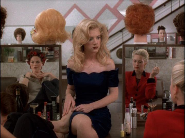 Jennifer Elise Cox, Jorja Fox, and Emily Procter in Forever Fabulous (1999)