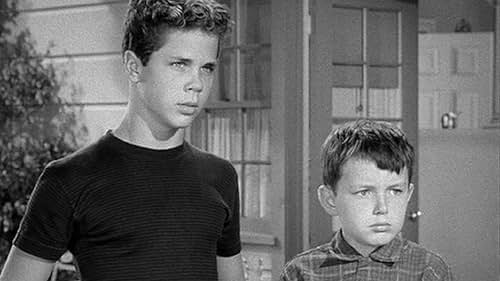 Tony Dow and Jerry Mathers in Leave It to Beaver (1957)