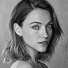 Violett Beane