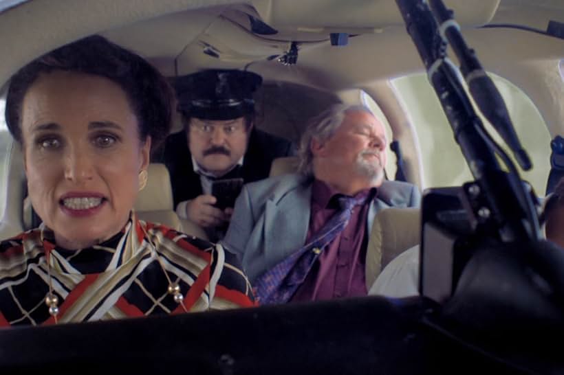 Andie MacDowell, Kenneth Collard, and James Carroll Jordan in Cuckoo (2012)