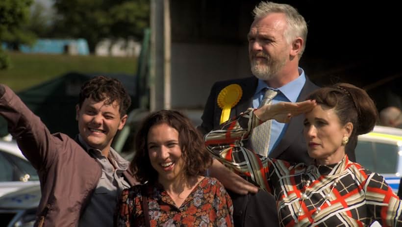 Andie MacDowell, Greg Davies, Tyger Drew-Honey, and Esther Smith in Cuckoo (2012)