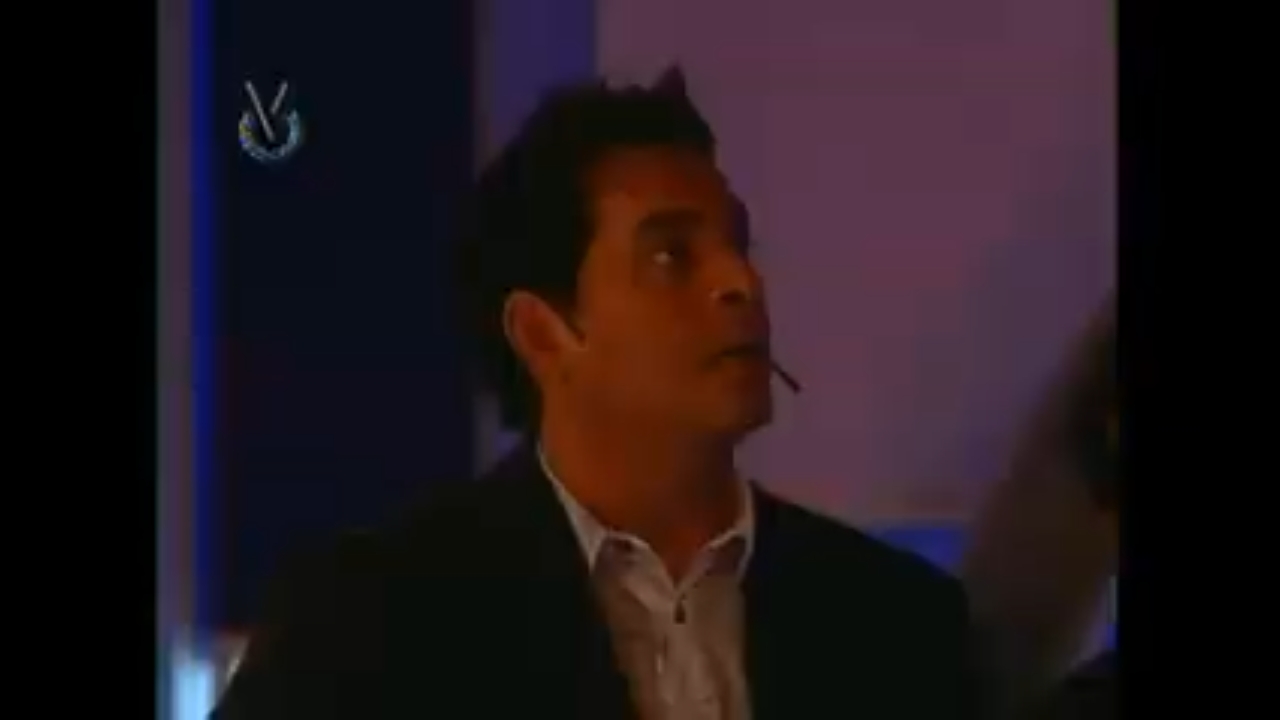 Daniel Sarcos in Guerra de los sexos (2000)