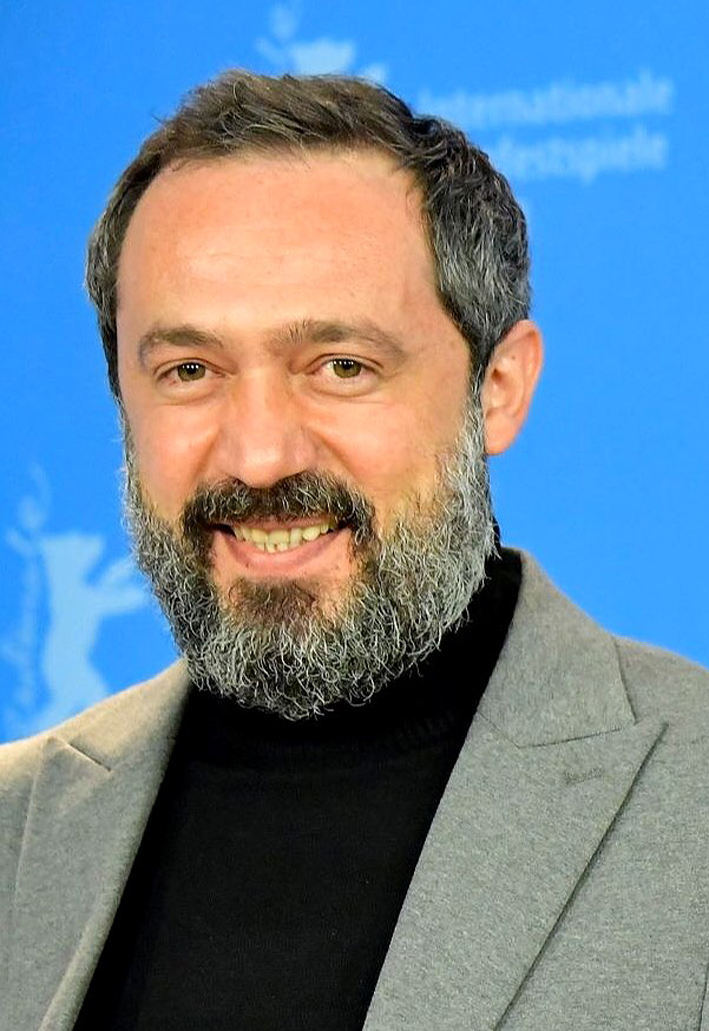 Mohammad Seddighimehr at an event for Faramoshnameh (2016)