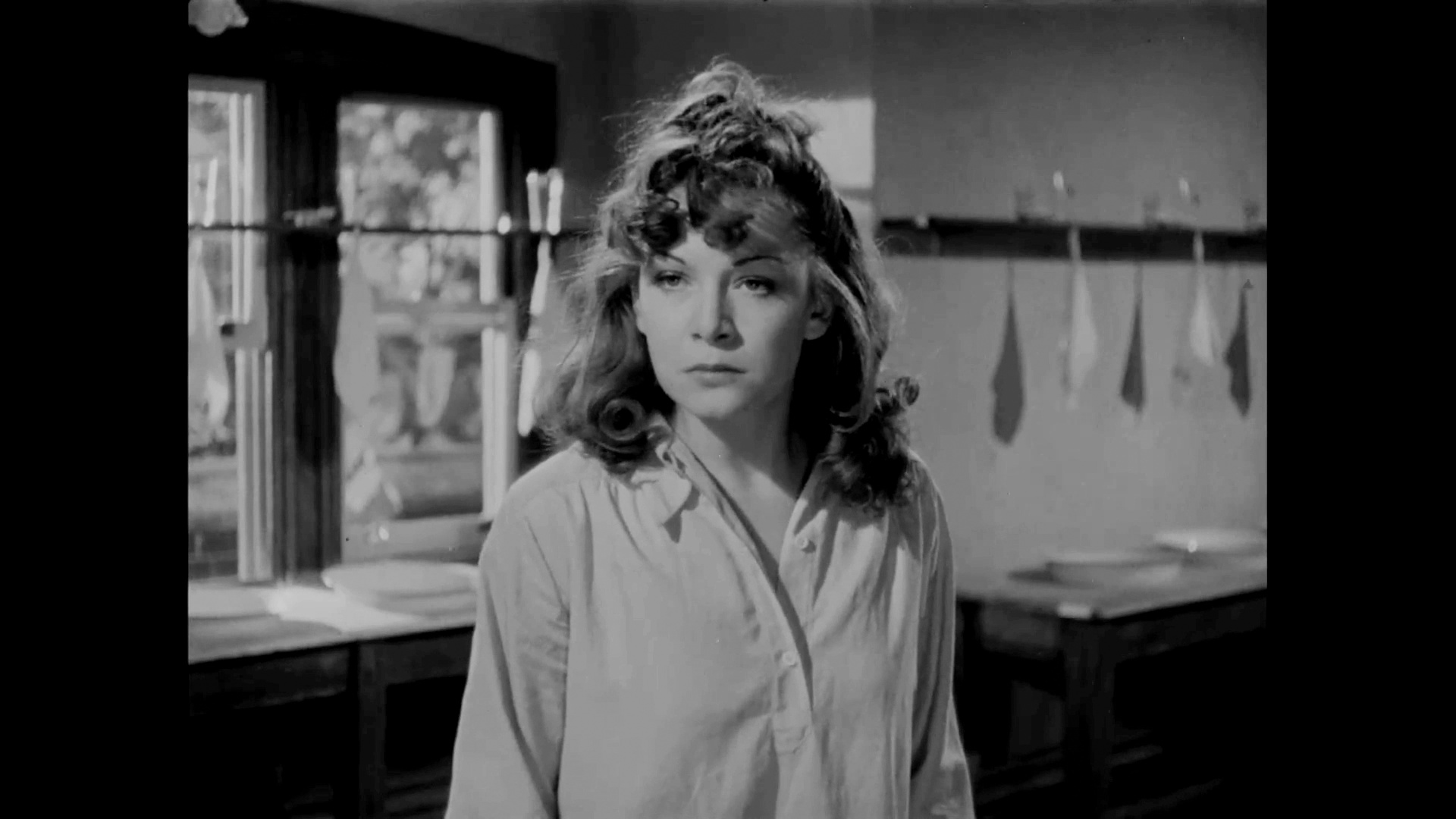 Jean Kent in Good-Time Girl (1948)